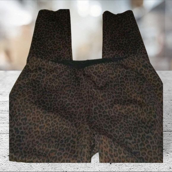 Promise leopard look leggings/pull on pants size 8 - Picture 4 of 10